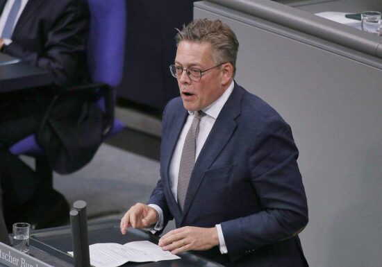 Grüne wollen mehr Sicherungsmechanismen für Bundestag