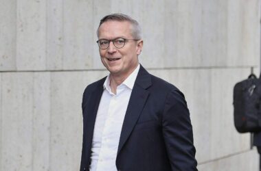 Wildberger setzt auf KI-Wachstum statt zusätzlicher KI-Steuer